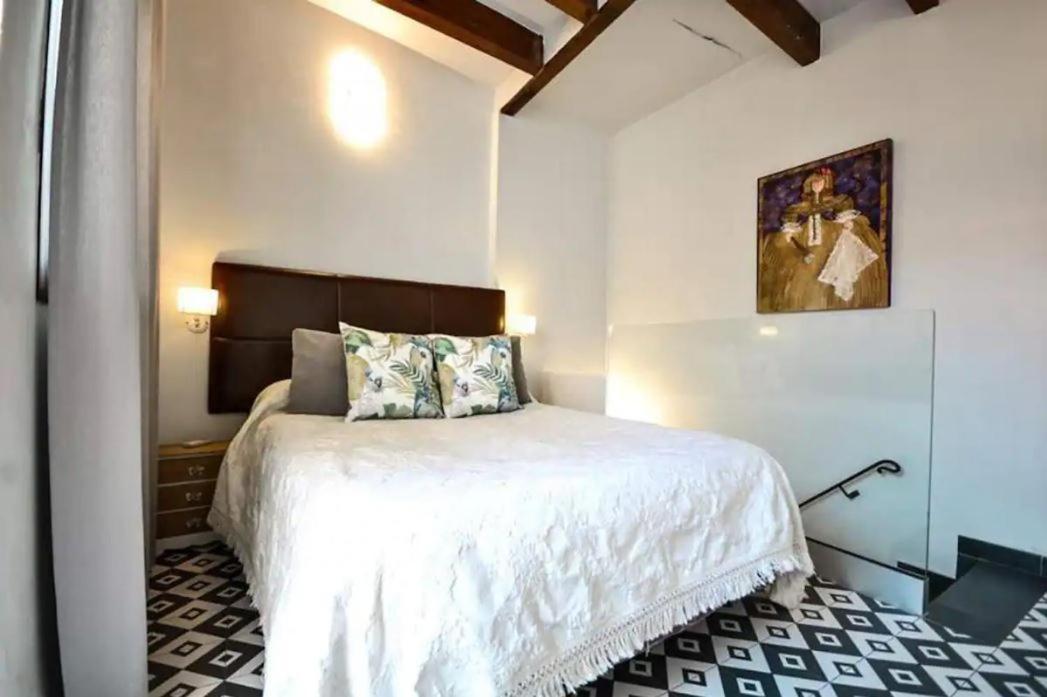 Typical Sevillan 2 Bedroom Unit ภายนอก รูปภาพ