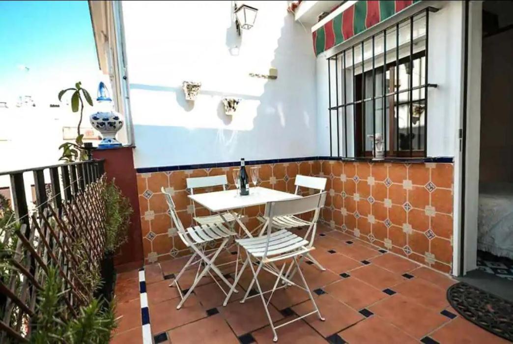 Typical Sevillan 2 Bedroom Unit ภายนอก รูปภาพ